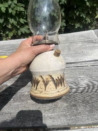 Ceramic pottery oil lamp