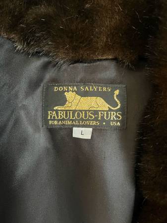 Donna Salyers Fabulous-Furs Faux Fur Coat Women’s Large NICE!