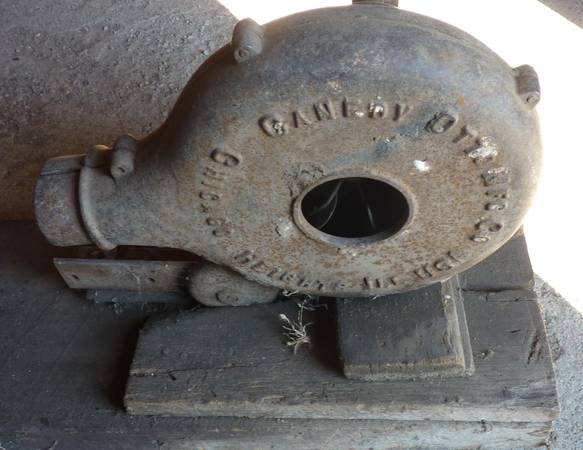 FOR SALE: EARLY CANEDY OTTO MFG. CO. ROYAL H BLACKSMITH FORGE BLOWER