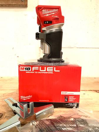 Milwaukee M18 FUEL 18V Brushless Compact Router (Tool-Only) – BRAND NEW