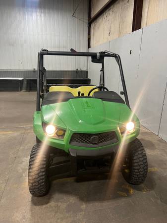 John deere gator