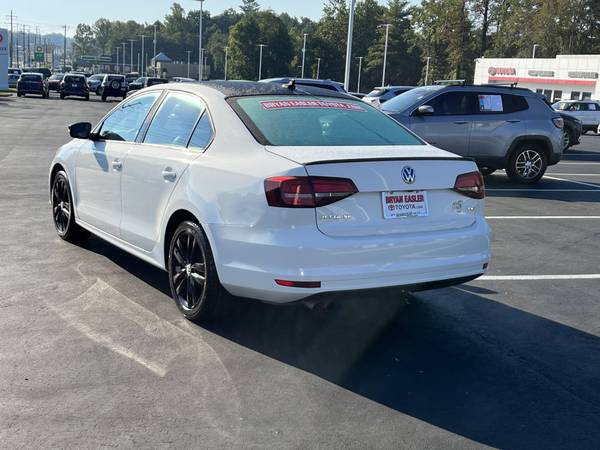 2018 Volkswagen VW Jetta 1.8T SE Sport