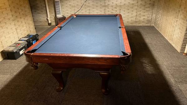 Billiards Table Service