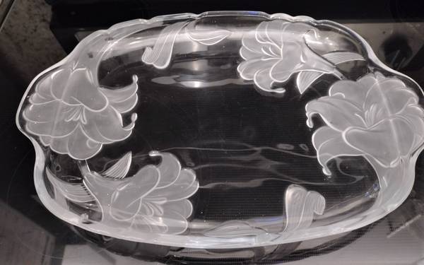 2 Etched Glass Floral Serving Tray/Platters