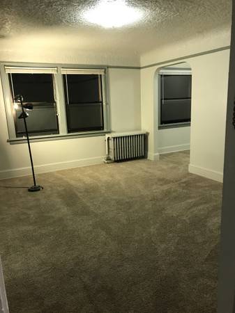 Beautiful Studio’s / Convenient downtown Location