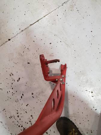 Snap On lower ball joint/control arm tool