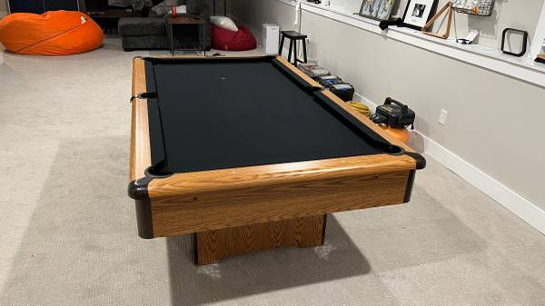 Billiards Table Service