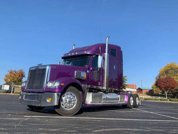 $10K SIGN ON FOR COMPANY DRIVERS | ELD EXEMPT FREIGHTLINER CORONADOS