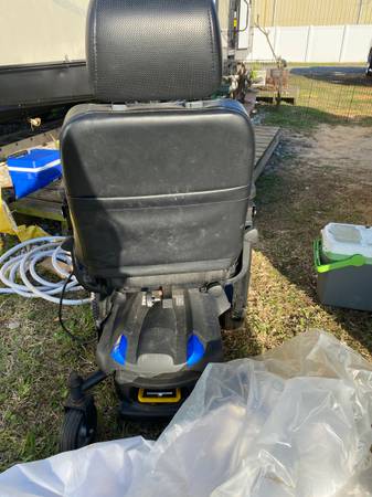 Drive titan power chair