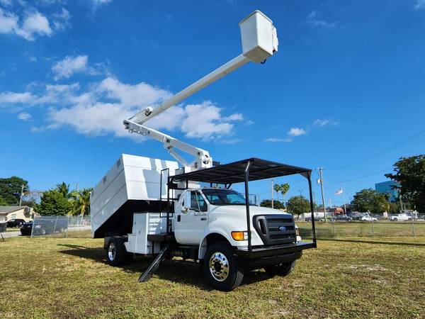 2010 FORD F-750 TEREX FORESTRY BUCKET TRUCK 60FT