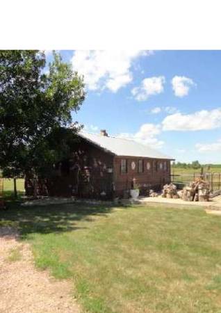 3 stall horse barn on acreage