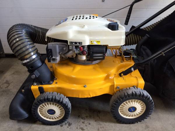 Cub Cadet CSV 061 Chipper Shredder Vacuum