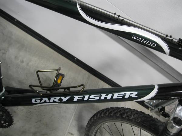 Gary Fisher Wahoo 24 Speed Bike Rock Shox