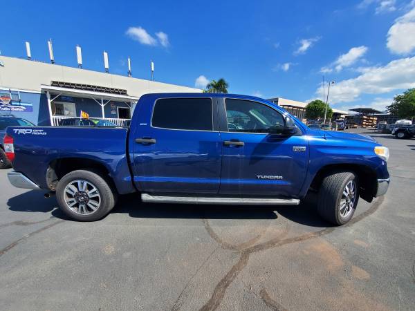 2015 TOYOTA TUNDRA CREWMAX SR5