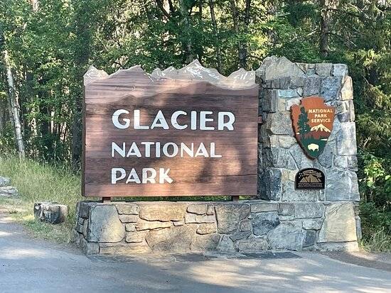 Glacier Park Log Cabin 8-12-8-19 $171