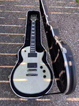 ESP Eclipse Snow White w/Blk Hardware & EMG Pickups MIJ Japan TradesOk