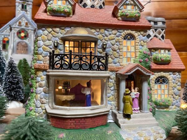 Old World village T-lite house set