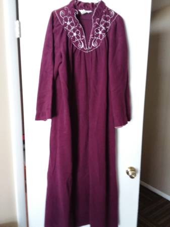 Women’s Robe