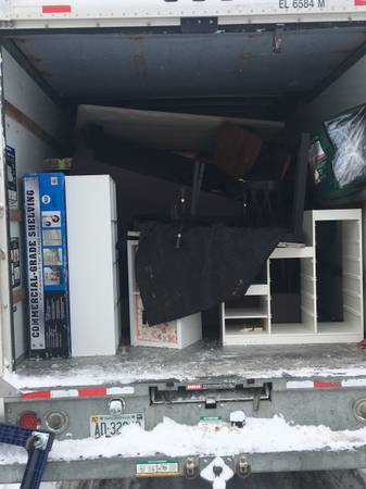 PROFESSIONAL MOVERS/LOAD/UNLOAD UHAUL/LOCALS/BEST PRICES POSSIBLE