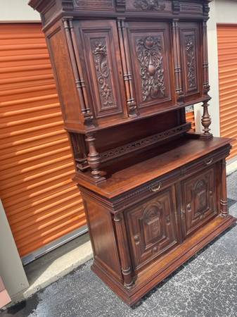 Solid OAK Hunt Cabinet/ Sideboard English 1800’s