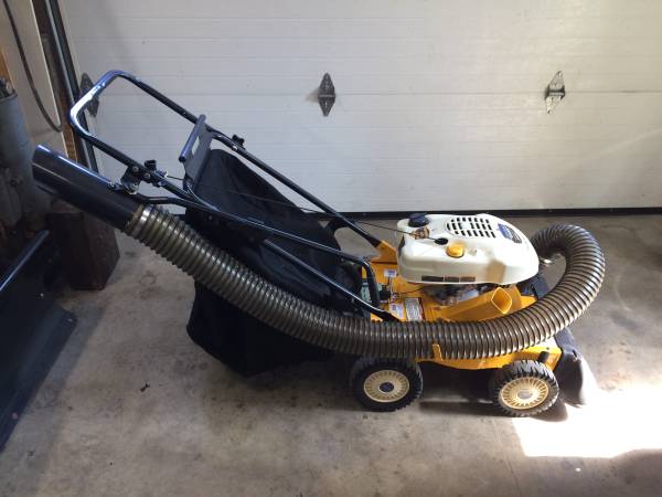 Cub Cadet CSV 061 Chipper Shredder Vacuum