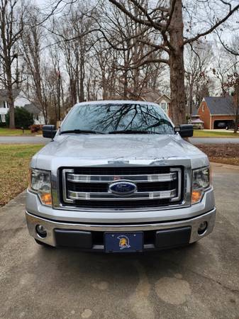 2014 Ford F-150 XLT **Low Miles** $22,500 OBO