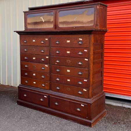 Early 1900’s Apothecary/Bankers Chest Antique 14 Drawer Dresser