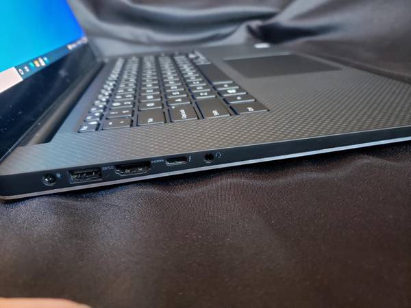 XPS 15 9570 i716GB 256GB GeForce GTX