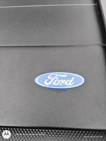 Ford OEM rolling,locking Tonneau cover