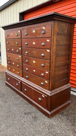 Early 1900’s Apothecary/Bankers Chest Antique 14 Drawer Dresser