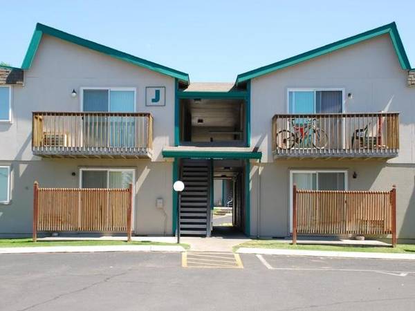 Laundry Facilities, Air Conditioner, Package Receiving, Patio/Balcony