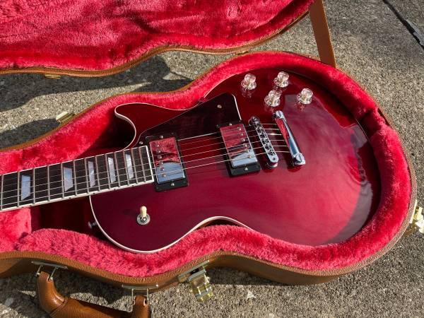 2020 Gibson Les Paul Modern Sparkling Burgundy & beautiful Ebony Trade