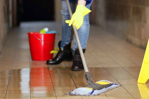 JOIN our TEAM at EDWARDS JANITORIAL SERVICE!