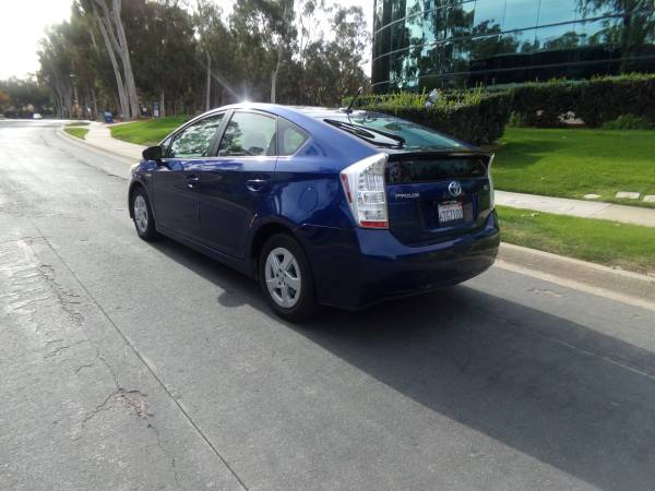 2011 TOYOTA PRIUS SPORT——–DEALER SPECIAL——–GREAT ECONOMY–