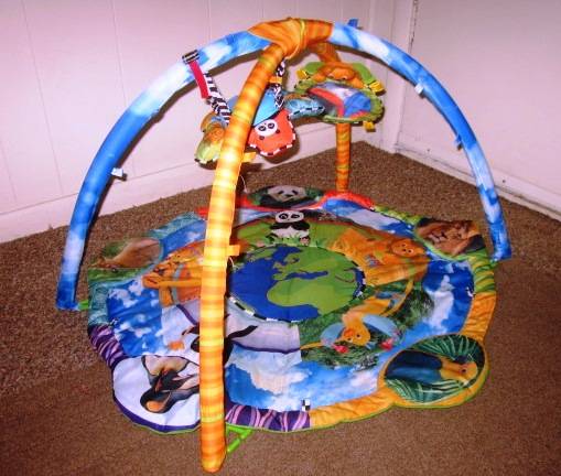 INFANT TOILET SEAT, PLAYMAT, ACTIVITY CENTER, UMBRELLA STROLLER