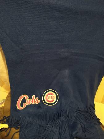 New Chicago Cubs FOCO Oversized fringed scarf,Fathead