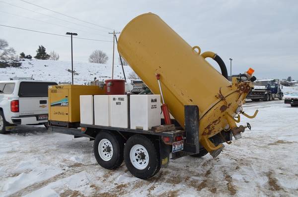 2012 Vac Tron LP855DT 800 gallon tank, 1,199 hours