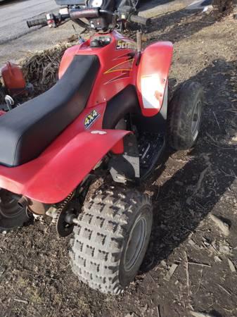 01 Polaris scrambler 400 4×4 OBO!