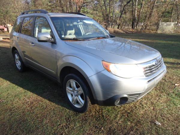 2010 Subaru Forester AWD Nice