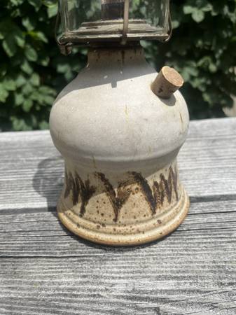 Ceramic pottery oil lamp