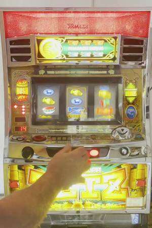 QUARTER / TOKEN NEO PHAROAH ZETZ SLOT MACHINE, MANUAL