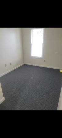 2nd floor 2bedroom for rent. $600.