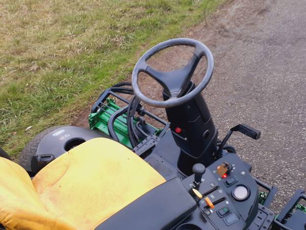 John Deere 3235c Diesel 4×4 Mower