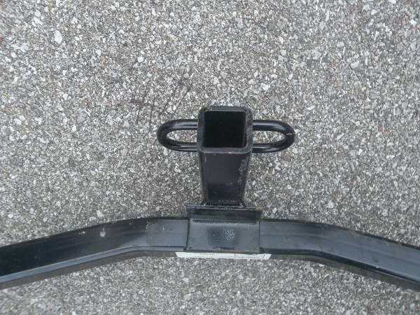 Hyundai Elantra Trailer Hitch 2009