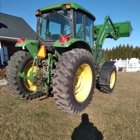 2007 6615 John Deere Tractor. Cab.