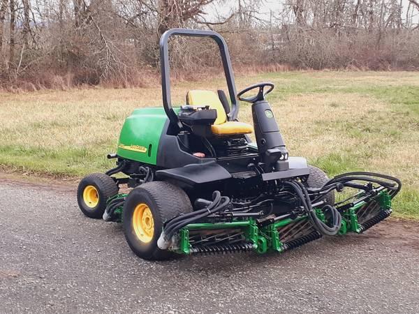 John Deere 3235c Diesel 4×4 Mower