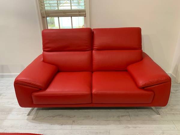 Bellini Italian Leather Swing Loveseat (New)