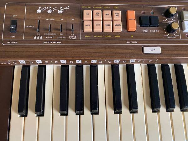 Casio Casiotone CT-401 Vintage 1981 in Superb Condition Made in Japan