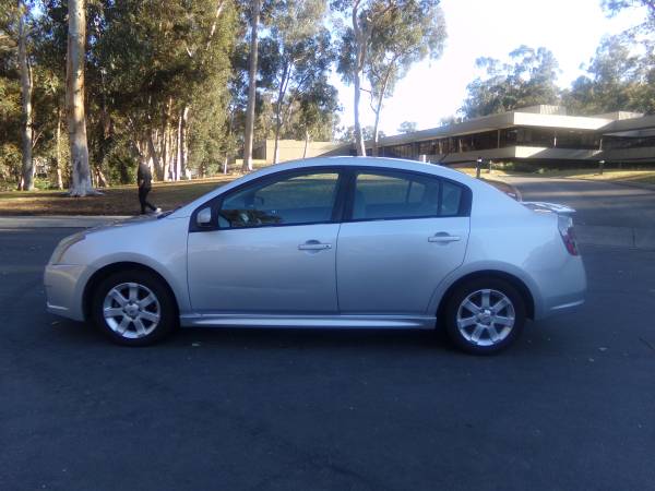 2011 NISSAN SENTRA SR SPORT——–DEALER SPECIAL——-GREAT ECONOMY-