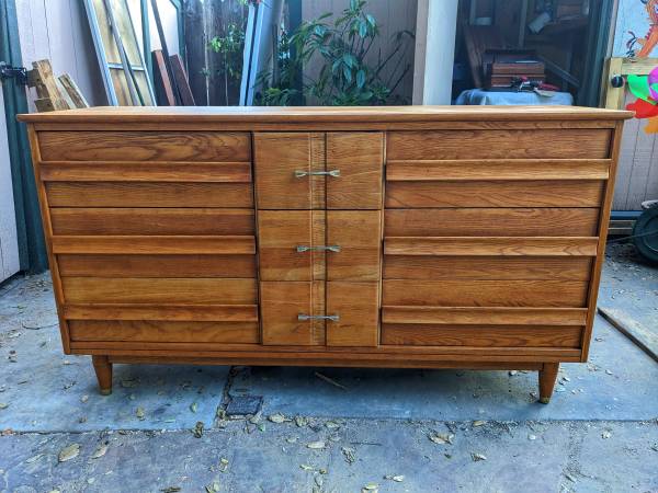 Mid Century Modern Dresser